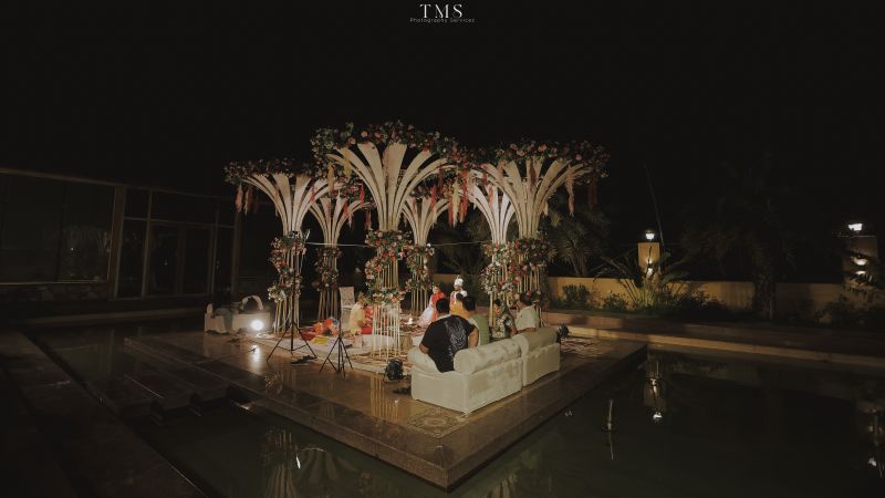 Candid moment of Vardhman & Kavita during wedding rituals